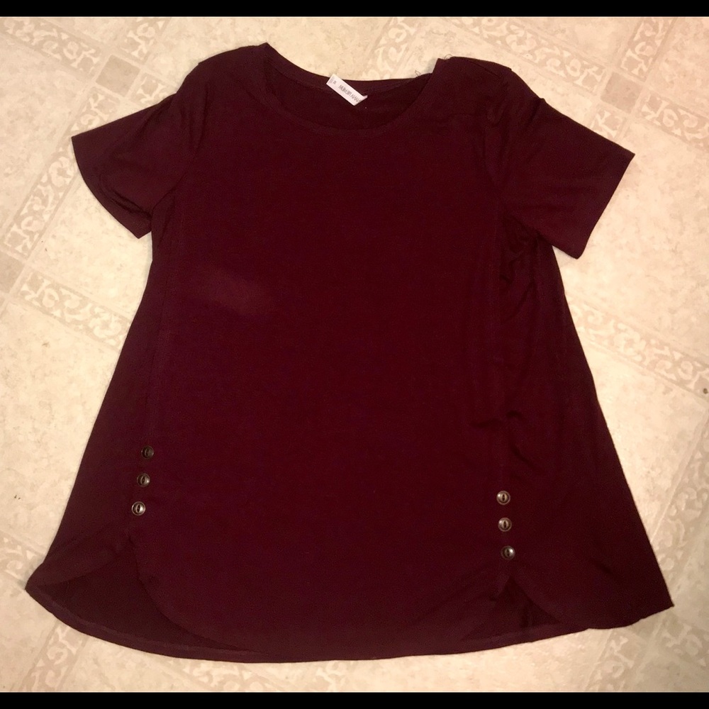NWOT burgundy boutique top